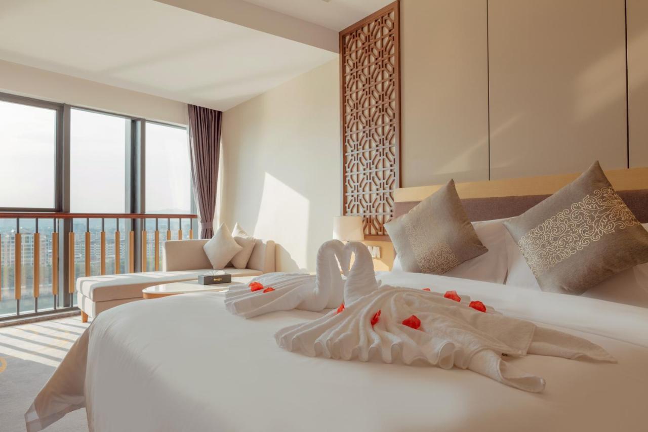 White Swan Guest House Meizhou Meizhou  Bagian luar foto