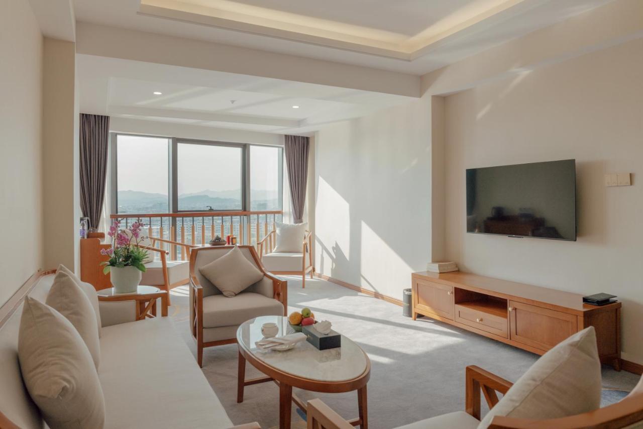 White Swan Guest House Meizhou Meizhou  Bagian luar foto