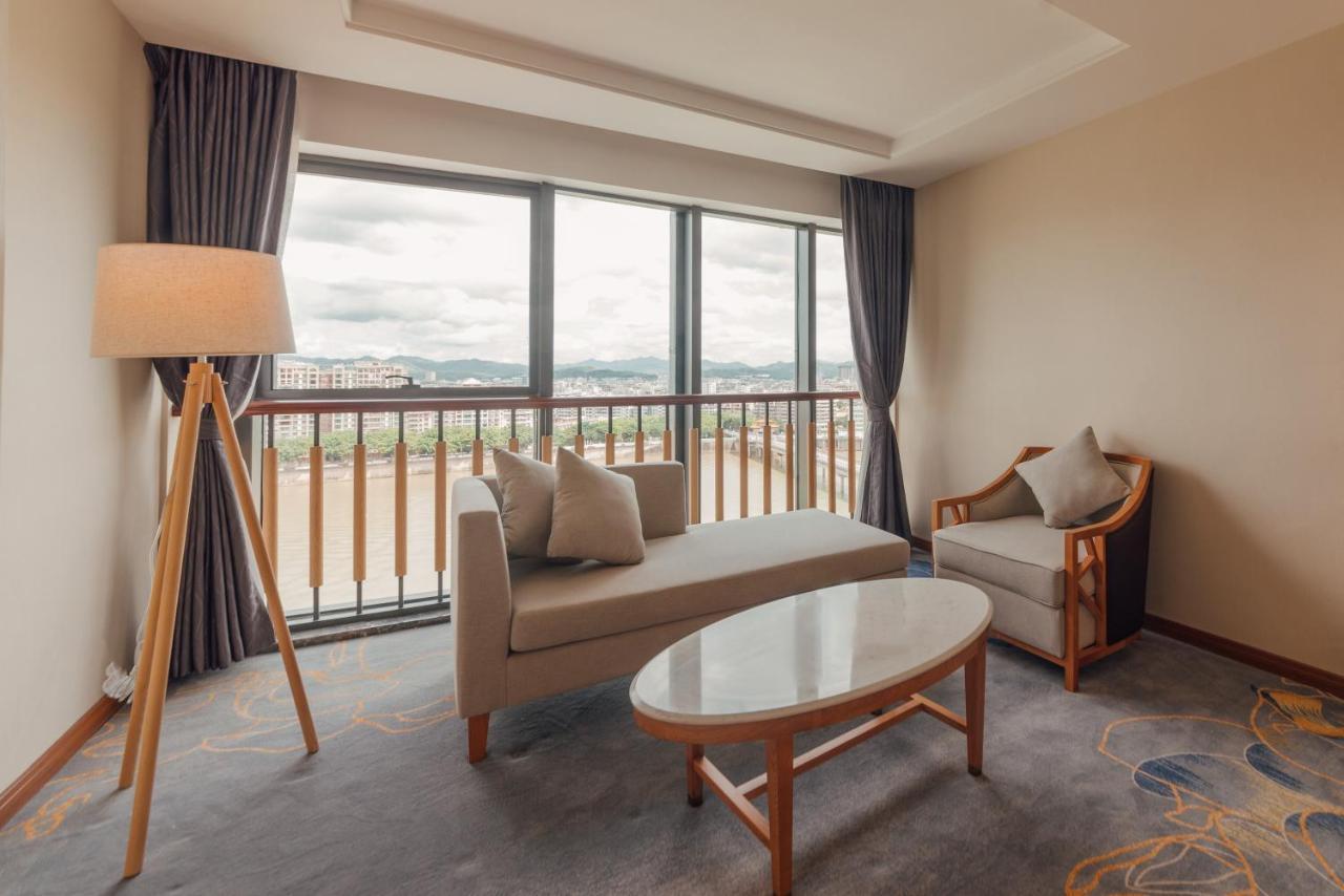 White Swan Guest House Meizhou Meizhou  Bagian luar foto